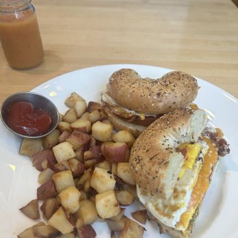 Yolk - West Loop - Cheesy Egg Sandwich - Coffee & Tea Near Me - Chicago, Illinois