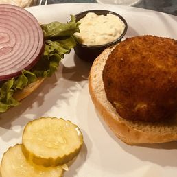 Crab Cake Sandwich Crab Cake Sandwich