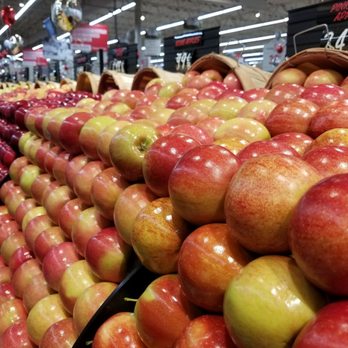 Smart & Final Extra! - An apple a day........ - Grocery Near Me - Corona, California