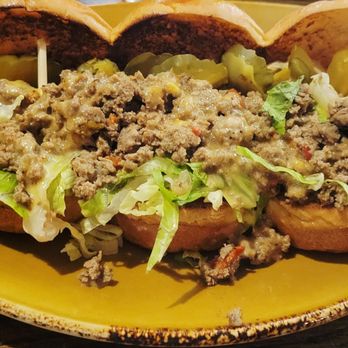 Mascot Brewery - 3pc Bodega Sliders $18.40CAD (09/04/25). @MascotBrewery @Destination_Toronto @Canada #Brewery #Beer - Breweries Near Me - Toronto, Ontario