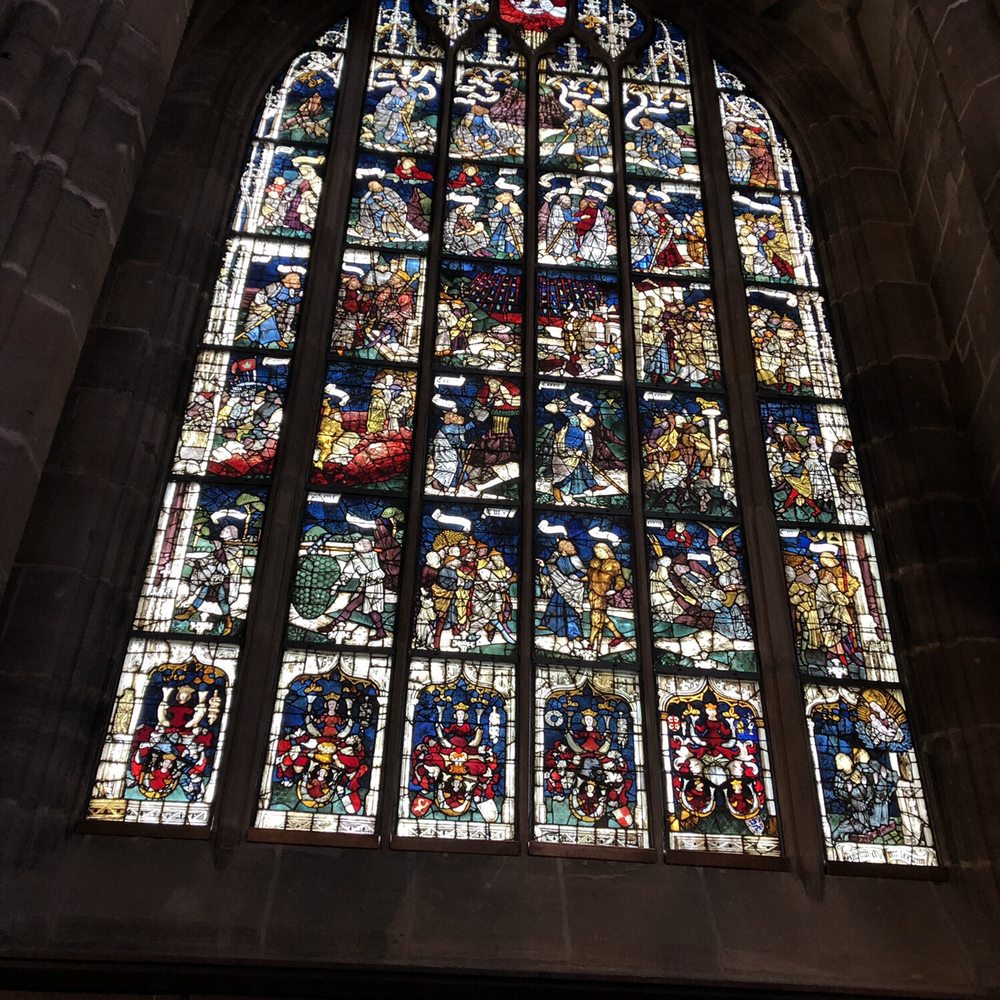St. Lorenz Kirche - Churches Near Me - Nuremberg, BY