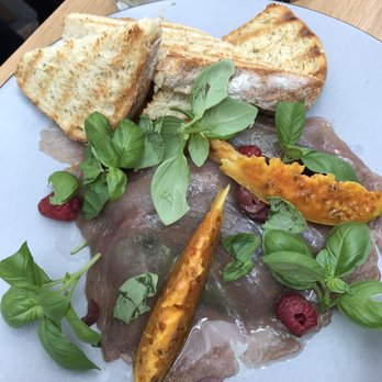 Café Freiblick by Eckstein - Tune fish carpaccio - Cafes Near Me - Graz, 6