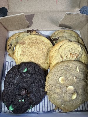 Insomnia Cookies by null