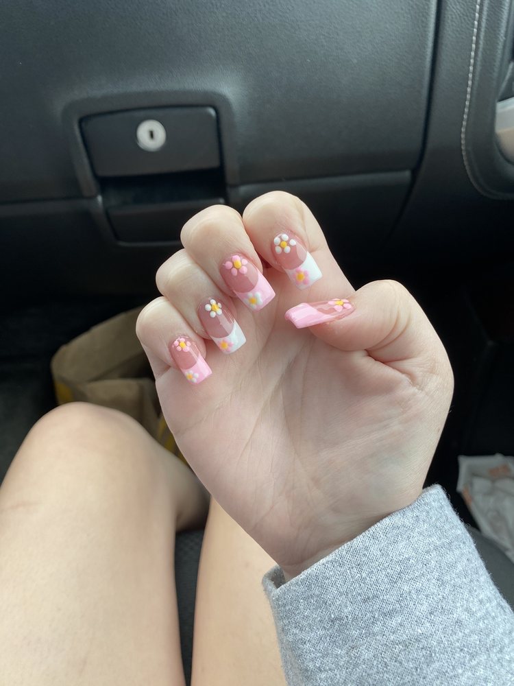 EXCEL NAILS Updated July 2025 19 Reviews 216 Washington St