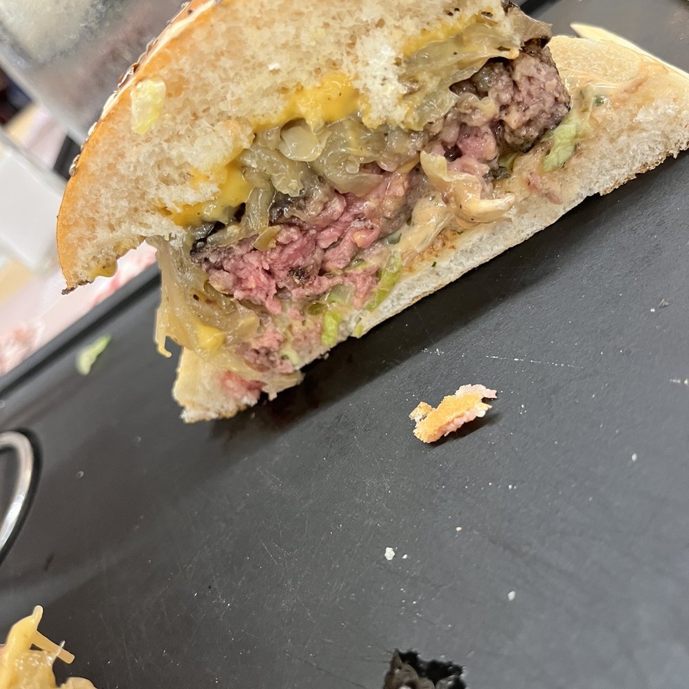 Hippopotamus - Mid rare remake. - Steakhouses Near Me - Créteil, 94 Hippopotamus - Mid rare remake. - Steakhouses Near Me - Créteil, 94