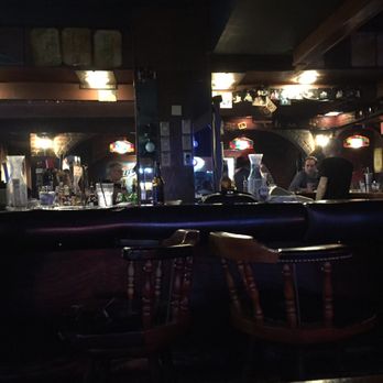 A Great Notion - a bar with people sitting at the bar - Dive Bars Near Me - Fort Worth, Texas A Great Notion - a bar with people sitting at the bar - Dive Bars Near Me - Fort Worth, Texas