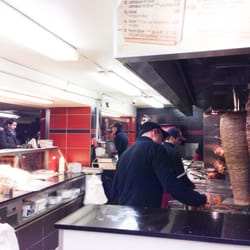 CityDöner - Gewaltiger Durchsatz an Dönerspießen...