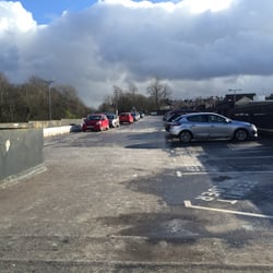 Clarkston Toll Car Park - Admire the view!