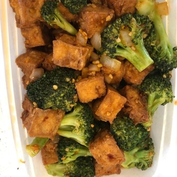 Mekong Restaurant - Spicy Fried Tofu with Broccoli - Chinese Near Me - Kelowna, British Columbia