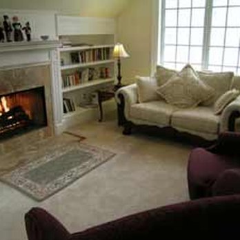 Chiltern Inn - Library Loft - Hotels Near Me - Bar Harbor, Maine Chiltern Inn - Library Loft - Hotels Near Me - Bar Harbor, Maine