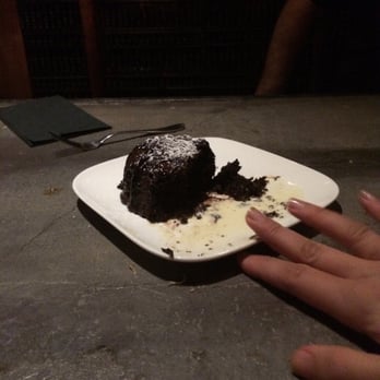 Jade Eatery And Lounge - Finally remembered to take pictures during dessert. Chocolate lava cake is delicious!! - Asian Fusion Near Me - Forest Hills, New York