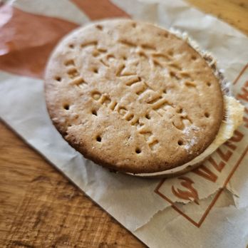 Blaze Pizza - Pizza Near Me - Sparks, Nevada Blaze Pizza - Pizza Near Me - Sparks, Nevada