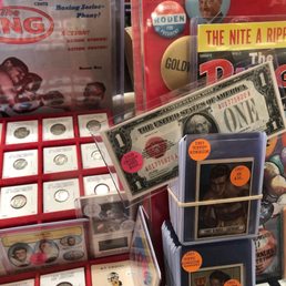 Mint condition coins and bills from a different era. Amazing to see! Mint condition coins and bills from a different era. Amazing to see!