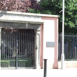 Huguenot Cemetery