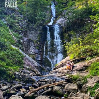 Tom's Creek Falls - Hiking Near Me - Marion, North Carolina Tom's Creek Falls - Hiking Near Me - Marion, North Carolina