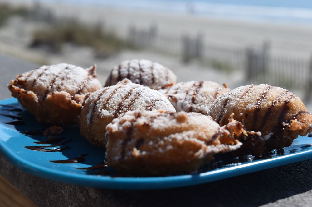 HURRICANES DAIQUIRI BAR & GRILL 147 Photos & 136 Reviews American