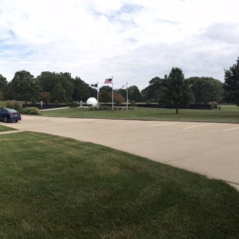 World War II Illinois Veterans Memorial - Local Flavor Near Me - Springfield, Illinois
