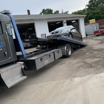 Schaffer’s Towing & Recovery - Light Vehicle Flatbed Towing - Towing Near Me - Cincinnati, Ohio Schaffer’s Towing & Recovery - Light Vehicle Flatbed Towing - Towing Near Me - Cincinnati, Ohio