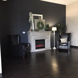 Love to Wax! - Beautiful waiting area.