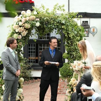 Jeanne Eckard Flowers and Design - The beautiful arch! - Party & Event Planning Near Me