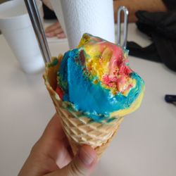 Sweet Cece's Frozen Yogurt And Treats - It's vanilla