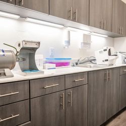 Timothy M Warren, DDS