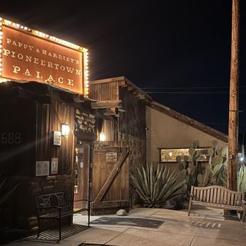 The Desert Shuttle - Pappy & Harriet's in Pioneertown, popular for concerts...and great food for all diets... - Airport Shuttles Near Me - Joshua Tree, California The Desert Shuttle - Pappy & Harriet's in Pioneertown, popular for concerts...and great food for all diets... - Airport Shuttles Near Me - Joshua Tree, California