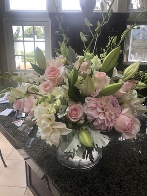 Beautiful Arrangements for All Occasions - Beautiful Arrangements for All Occasions Beautiful Arrangements for All Occasions - Beautiful Arrangements for All Occasions