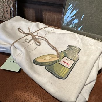 Cong Caphe - Coffee & Tea Near Me - Toronto, Ontario
