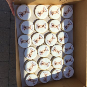 Cake Bash Studio - Bakeries Near Me - Lake Balboa, California