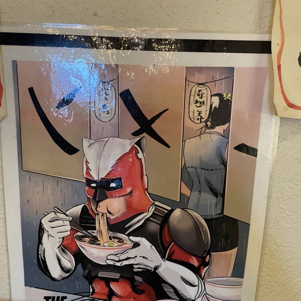 Mr Max - Decor - Sushi Bars Near Me - Irving, Texas