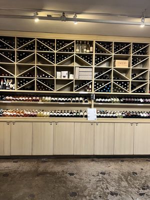 Los Olivos Wine Merchant & Cafe by null