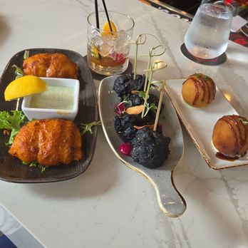Raag - Indian Near Me - Minneapolis, Minnesota