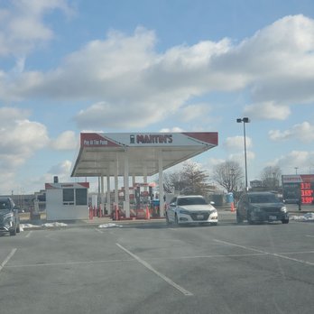 Martins - a gas station with cars parked in the lot - Grocery Near Me - Hagerstown, Maryland Martins - a gas station with cars parked in the lot - Grocery Near Me - Hagerstown, Maryland