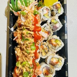 Hana Japanese Bistro - We got Bang Bang roll and Sumer roll for togo. It's delicious!