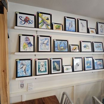 Monarch Poke - 11-6-24. Decor - Hawaiian Near Me - Aiea, Hawaii