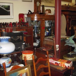 Christopher's Antiques