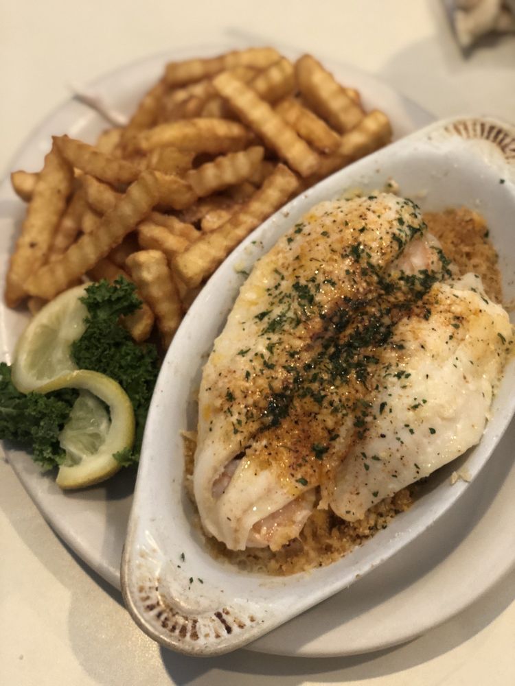 THE CHOWDER HOUSE RESTAURANT Updated May 2024 118 Photos & 155