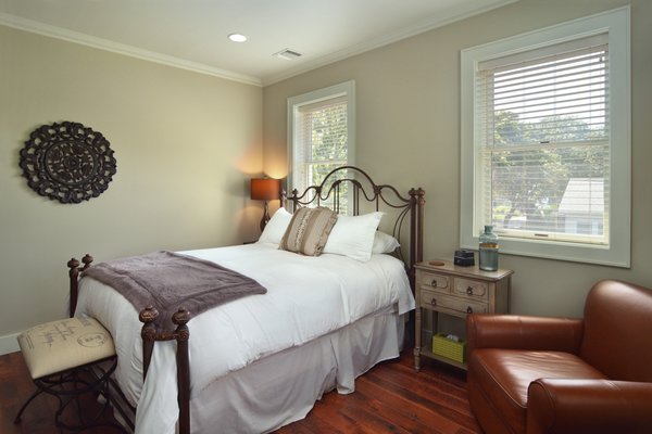 Bay Breeze Inn by null