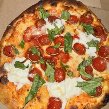 Napolini Pizzeria - Hot Honey W/ Pepperoni! - Pizza Near Me - Anaheim, California