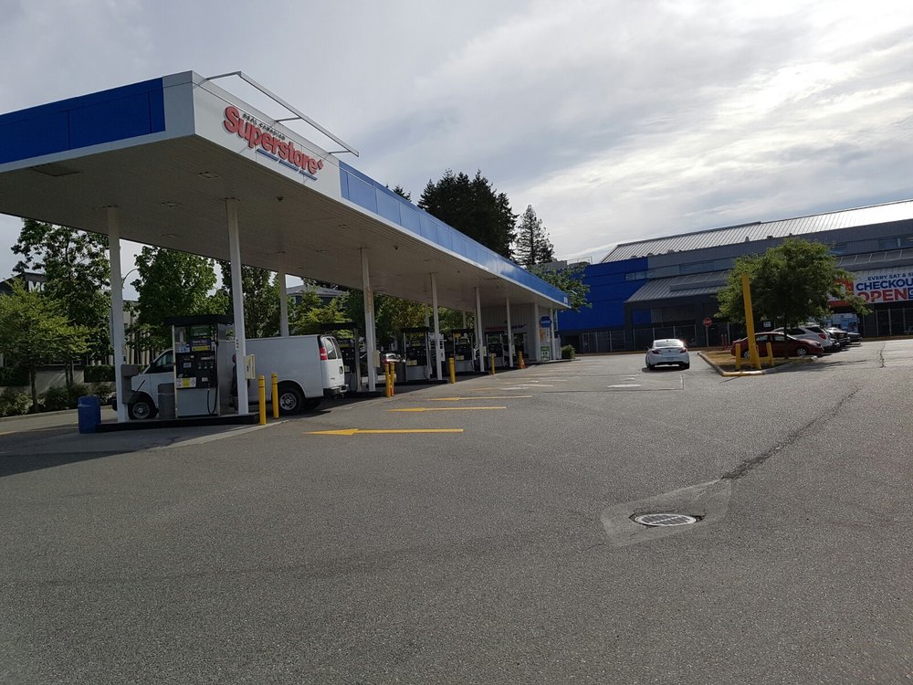 REAL CANADIAN SUPERSTORE Updated September 2024 2855 Gladwin Road, Abbotsford, British