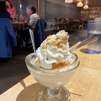 Mama Chang - Chinese Near Me - Fairfax, Virginia Mama Chang - Chinese Near Me - Fairfax, Virginia