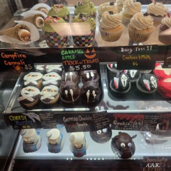 Spooky's Swirls - Bakeries Near Me - Chandler, Arizona Spooky's Swirls - Bakeries Near Me - Chandler, Arizona