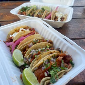Xochi - Five taco combo (in order): chicharron, steak/onion, chorizo potato, cochinita pibil, tinga de pollo - Food Trucks Near Me - Issaquah, Washington Xochi - Five taco combo (in order): chicharron, steak/onion, chorizo potato, cochinita pibil, tinga de pollo - Food Trucks Near Me - Issaquah, Washington