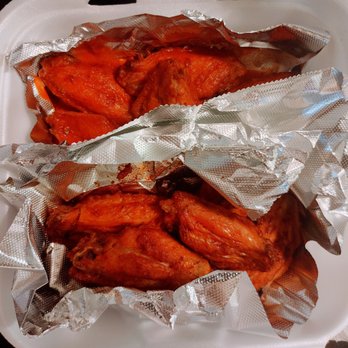 Pellegrini Pizza - 12 wings - 6 hot wings + 6 Louisiana rub - Pizza Near Me - Las Vegas, Nevada Pellegrini Pizza - 12 wings - 6 hot wings + 6 Louisiana rub - Pizza Near Me - Las Vegas, Nevada