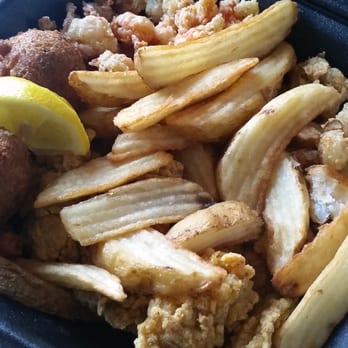 Buzzard Billy's - Louisiana purchase, yummy. Wasnt a fan of Alligator tails though - Cajun/Creole Near Me - Des Moines, Iowa
