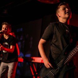 Mcdowell Mountain Music Lessons - Ripcord performing at the Alice Cooper proof is in the putting competition