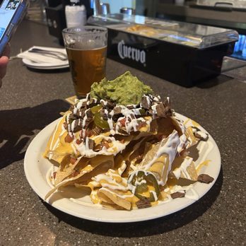 Golden Gate Tap Room - Carne Asada Nachos - Sports Bars Near Me - San Francisco, California