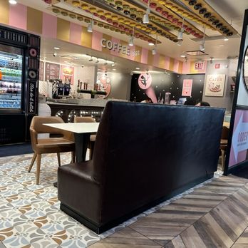 Stan's Donuts & Coffee - Donuts Near Me - Chicago, Illinois Stan's Donuts & Coffee - Donuts Near Me - Chicago, Illinois