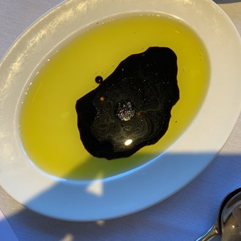 Mustards Grill - Oil/vinegar - New American Near Me - Napa, California